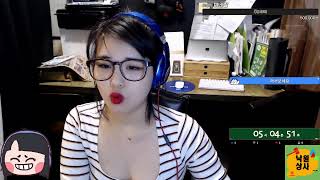 스타크래프트 저그 여캠 제니짱티비