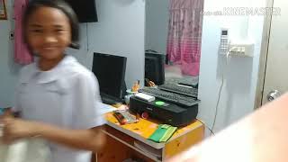 ทำความสะอาดห้องนอนทั้งห้อง  Three sister wow wow wow